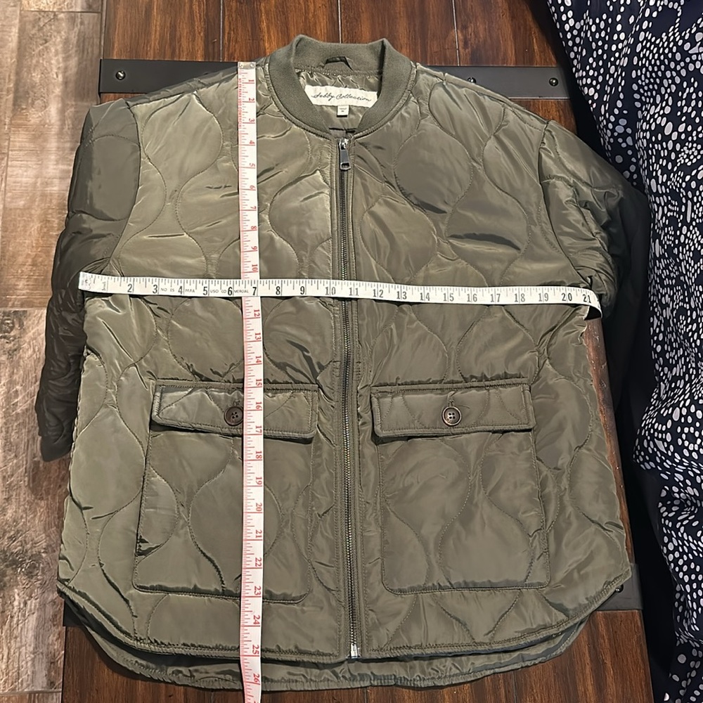 NEW-Sebby collection - Women's Quilted Short Jacket. Color-Sage- Size M - Picture 9 of 13